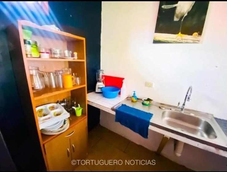 Vila Casa Artavia Tortuguero Exteriér fotografie